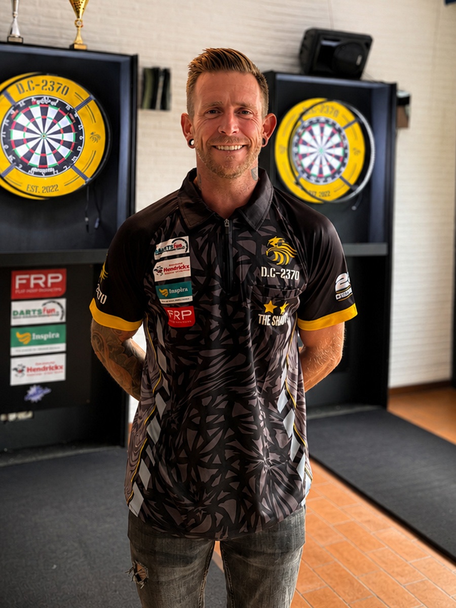 Dartspeler Dries Van Den Broek