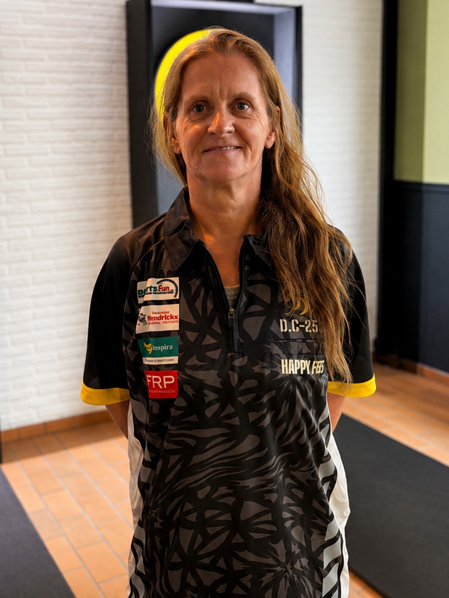 Dartspeler Kelly Meul